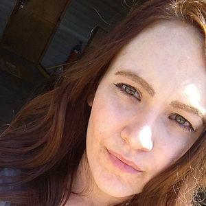 Meet your Posher, Emelie